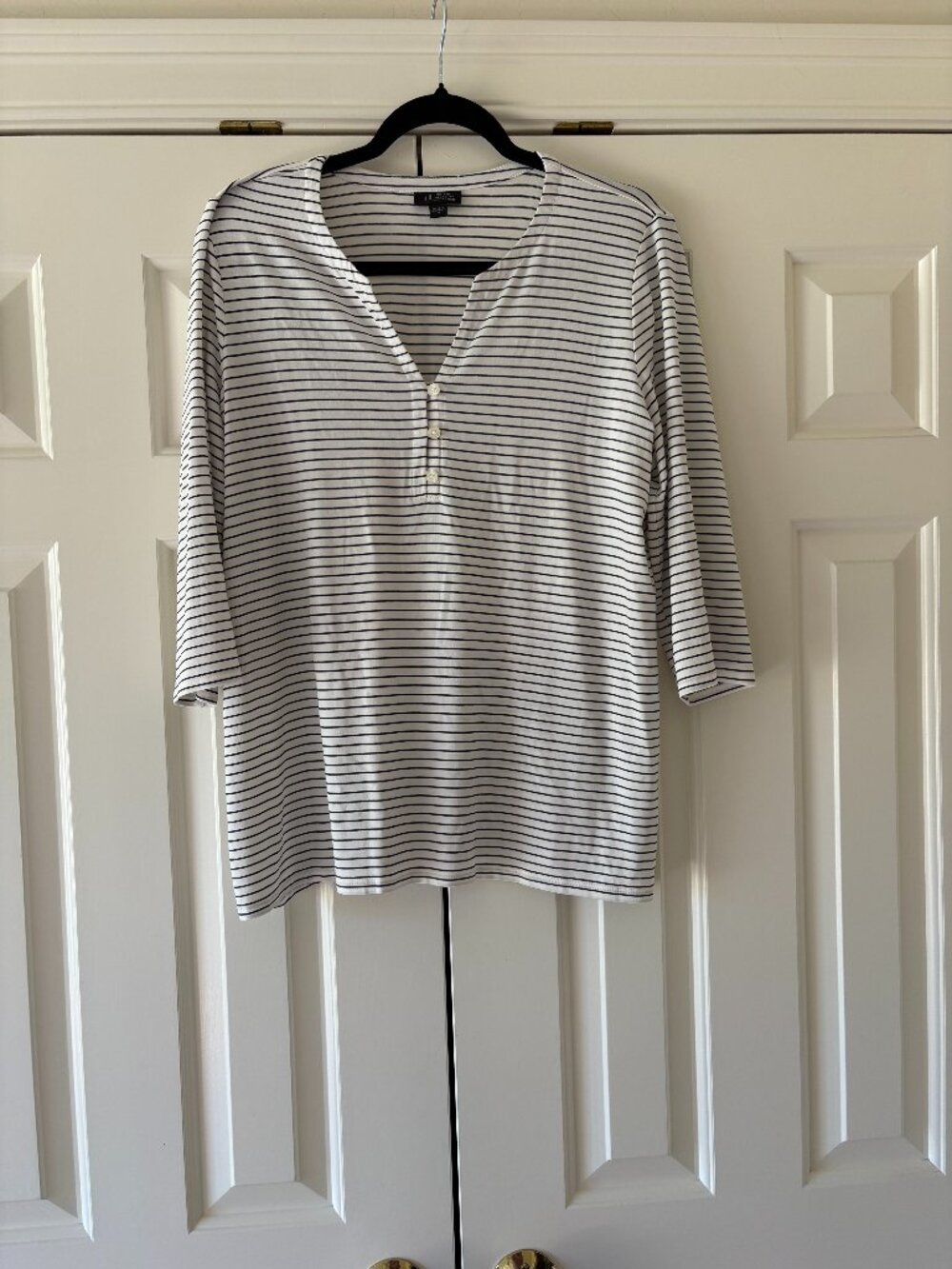 NWOT J. Jill Wearever  Top  Size M